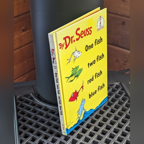 Dr Seuss 1960 One Fish Two Fish Red Fish Blue Fish Hardcover Book - Picture 3 of 14